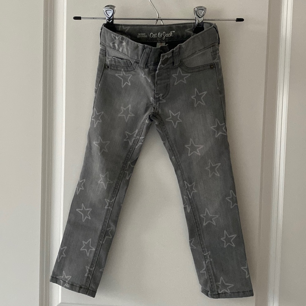 Star print jeans